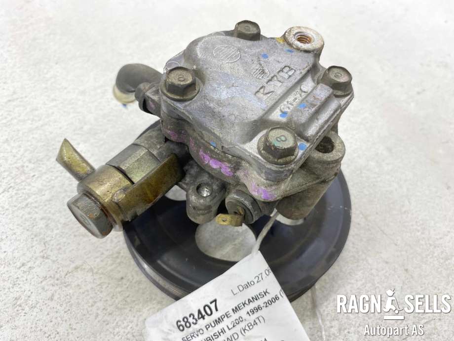 Servo pumpe mekanisk til Mitsubishi L200 1996-2006 (Type III)  (MR992871|)