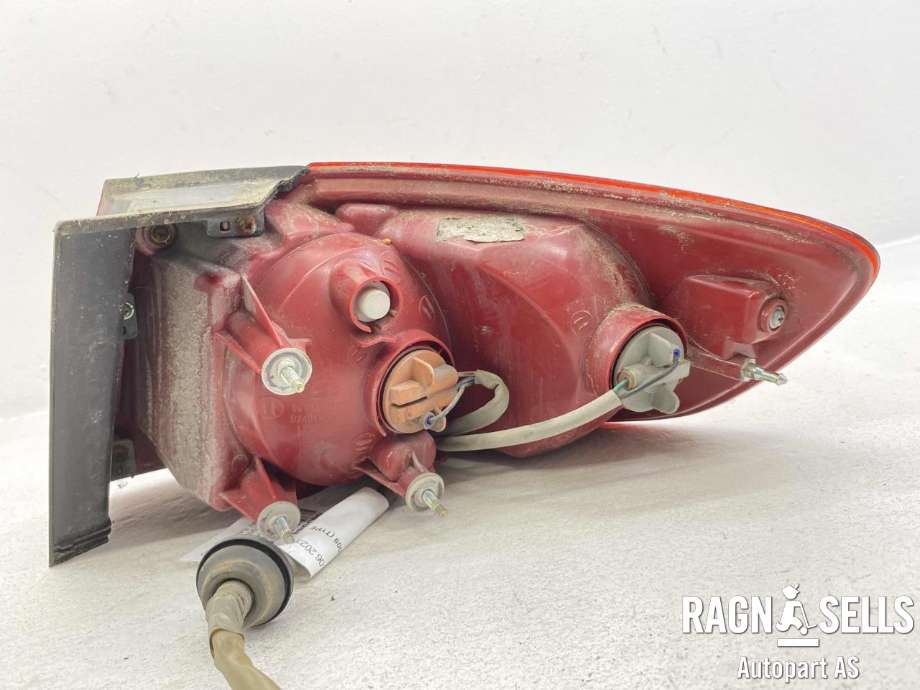 Baklykt venstre ytre til Hyundai Santa Fe 2006-2009 (Type II, Fase 1)  (924102B000|)