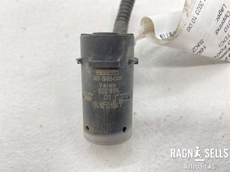 Parkeringssensor bak til Ford Focus 2008-2010 (Type II, Fase 2) (3M5T15K859CAW|1687755A|)