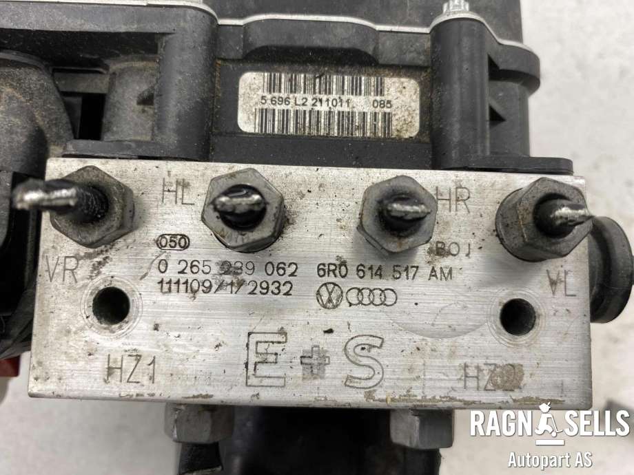 ABS sentral til Audi A1 2010-2014 (Type I, Fase 1) (6R0 614 517AM|6R0 907 379BB|)