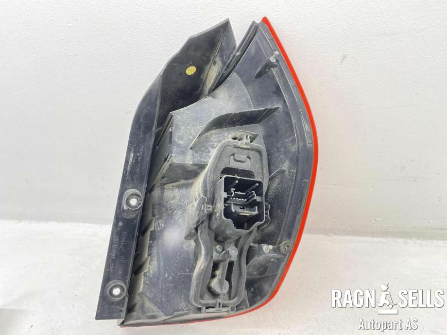 Baklykt venstre til Renault Scenic 2003-2009 (Type II) (8200474328A|)