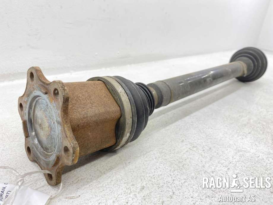 Drivaksel høyre foran, diesel/automat til VW Passat 2011-2015 (B7) (B7) (1K0 407 272 RG|)
