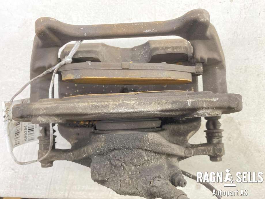 Bremsecaliper høyre foran til Mercedes E-Klasse 2016-2023 (W213) (W213) (A 205 421 04 81|)