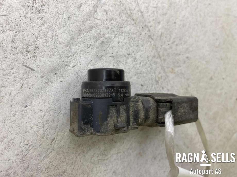 Parkeringssensor bak til Peugeot 2008 2013-2019 (Type I)  (BOSCH|9675202477XT|)