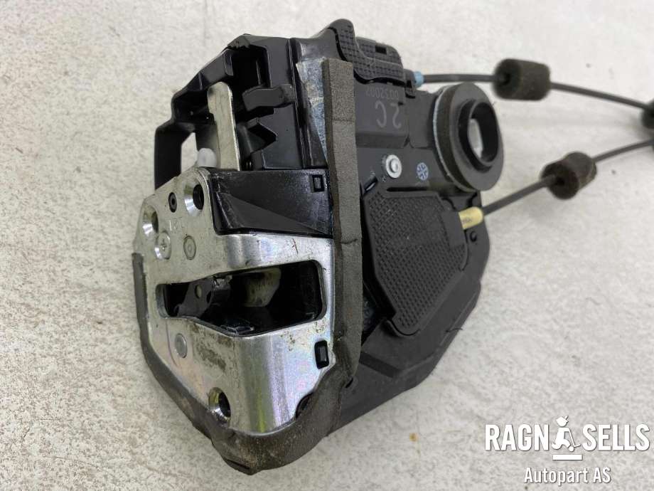 Låsekasse høyre bak til Toyota RAV4 2009-2013 (Type III, Fase 2)  (6905042021|)