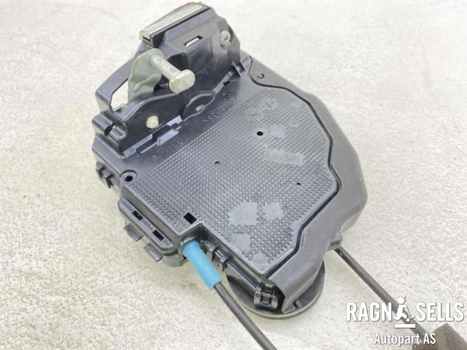 Låsekasse høyre bak til Toyota RAV4 2009-2013 (Type III, Fase 2)  (6905042021|)