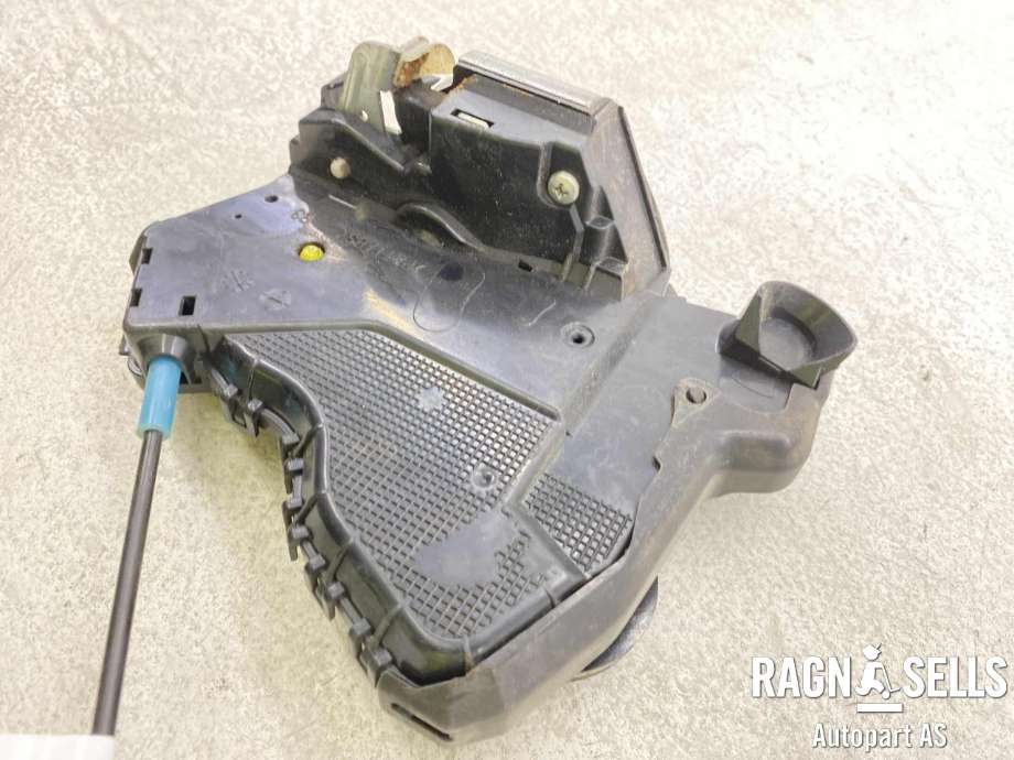Låsekasse høyre foran til Toyota RAV4 2009-2013 (Type III, Fase 2) (6903042221|)
