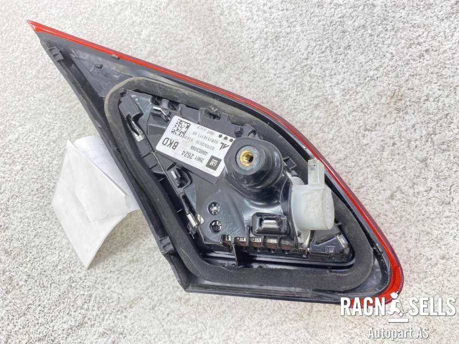 Baklykt høyre indre til Opel Corsa E 2015-2019 (39012624|46003466|)