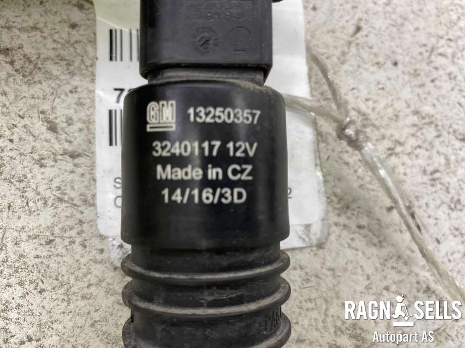 Spylerpumpe til Opel Corsa E 2015-2019  (13250357|)