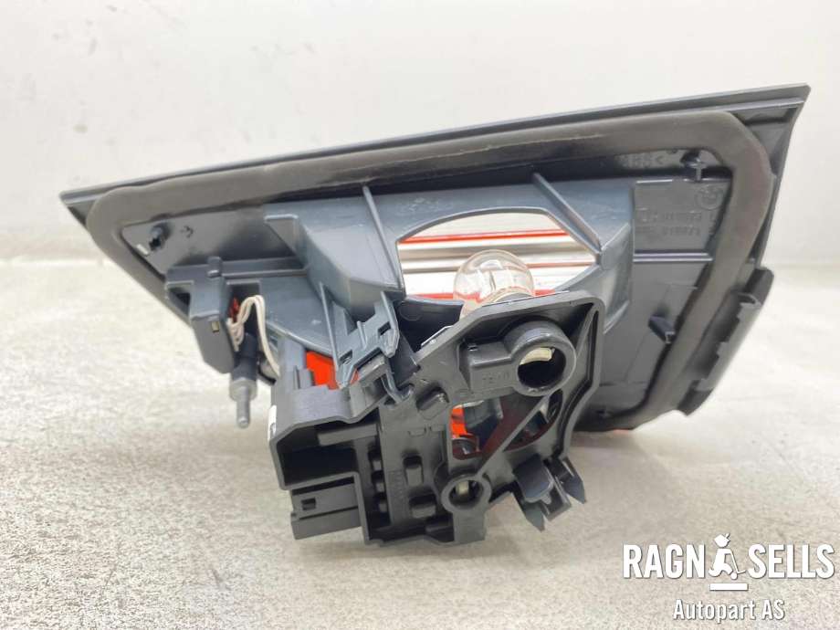 Baklykt venstre indre til BMW 3-Serie 2012-2018 (F30/F31/F34) (F30/F31/F34) (6321 7286 033|)
