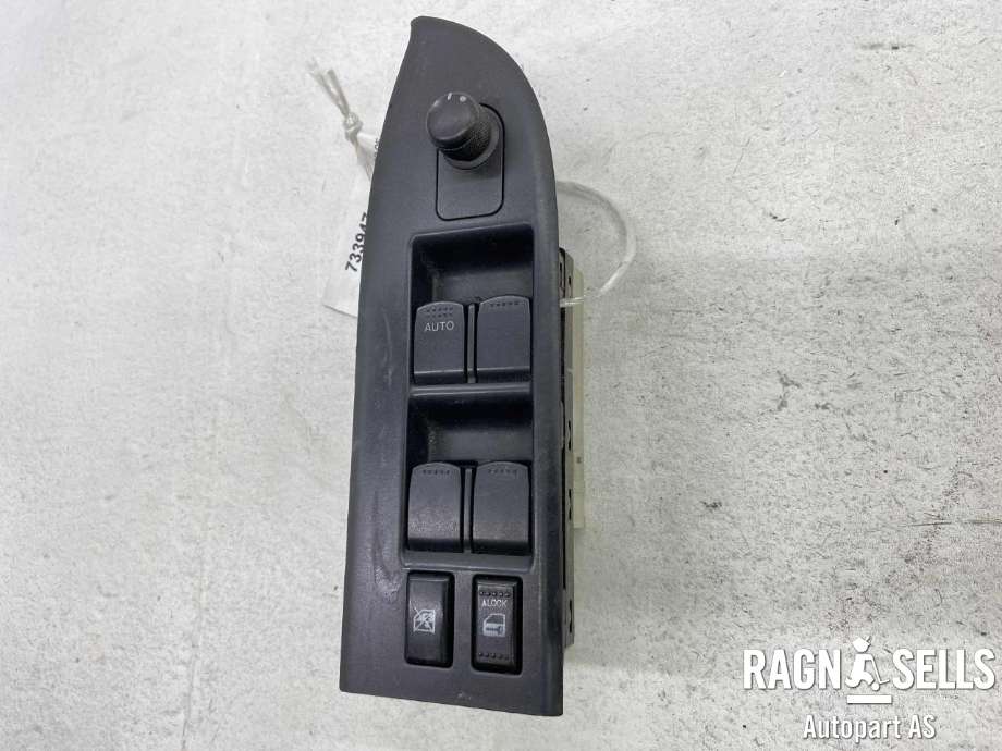 Bryter ruteheis førerdørspanel til Suzuki Grand Vitara 2005-2015 (Type III)