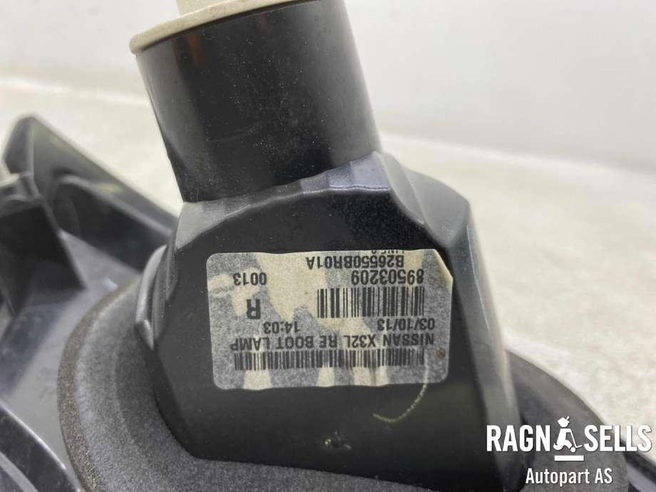 Baklykt høyre indre til Nissan Qashqai 2010-2014 (Type I, Fase 2)  (26550 BR01A|)