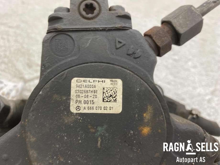 Dieselpumpe til Mercedes C-Klasse 2007-2011 (Fase 1) (W204) (W204) (DELPHI|A646 070 0201 ||9421A 000A)
