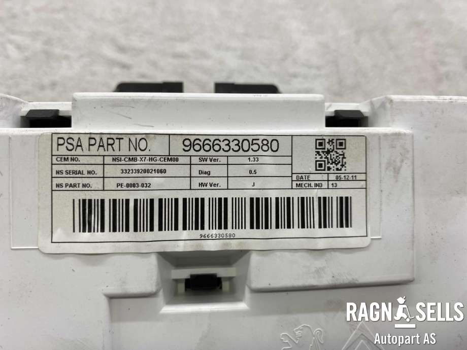Instrumentpanel til Citroën C5 2008-2017 (Type II) (9666330580|)