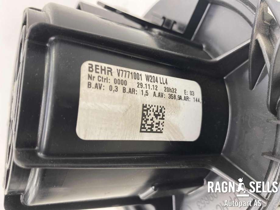 Varmeapparat motor til Mercedes CLS 2011-2017 (C218) (C218) (A 212 820 07 08|W204LL4|)