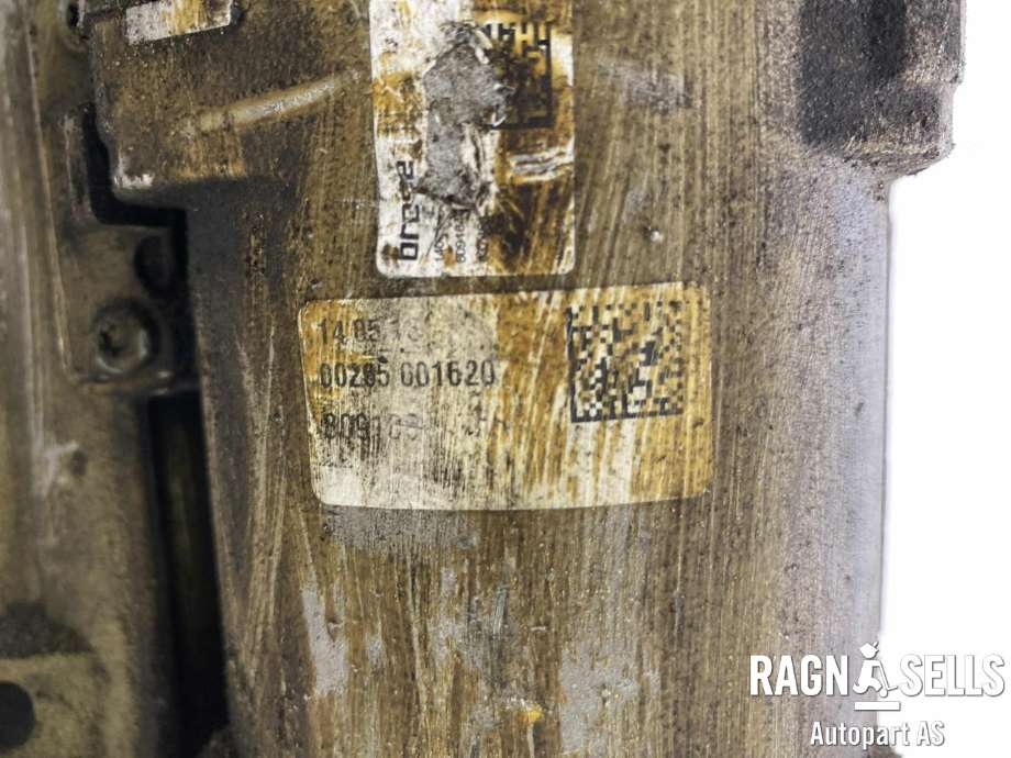 Tannstang elektrisk til Mercedes C-Klasse 2014-2018 (Fase 1) (W205) (W205) (A205 460 7600|A 205 460 5200|)