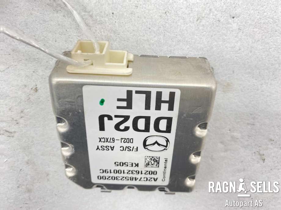 Kamera parkeringshjelp til Mazda CX-3 2015-2022  (DD2J 67XCX|)