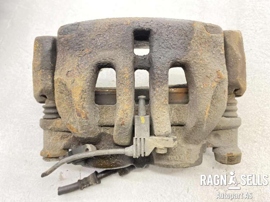 Bremsecaliper høyre foran til Mercedes Vito 2014-->> (W447) (W447) (A 447 420 01 83|)