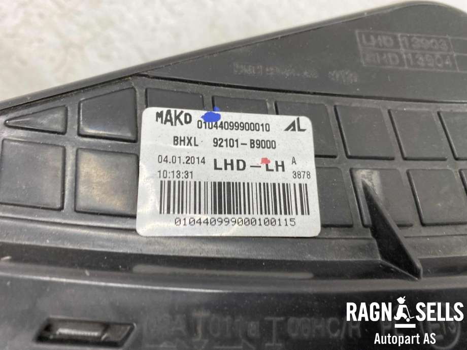 Frontlykt venstre halogen til Hyundai i10 2014-2018 (Type II) (92101B9000|)