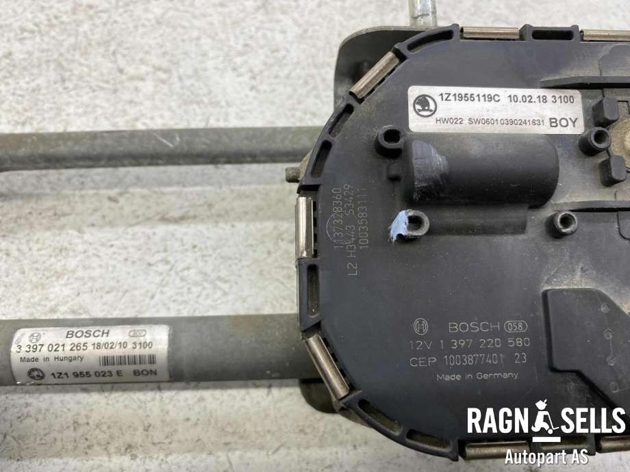 Viskermotor frontrute komplett m/overføring til Škoda Octavia 2009-2013 (Type II, Fase 2)  (BOSCH|1Z1 955 119 C|1Z1 955 023E|)