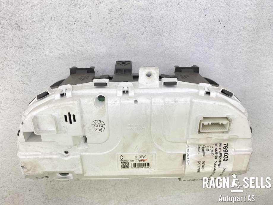 Instrumentpanel til Mitsubishi Outlander 2010-2012 (Type II, Fase 2)  (8100B622|8100B397|)