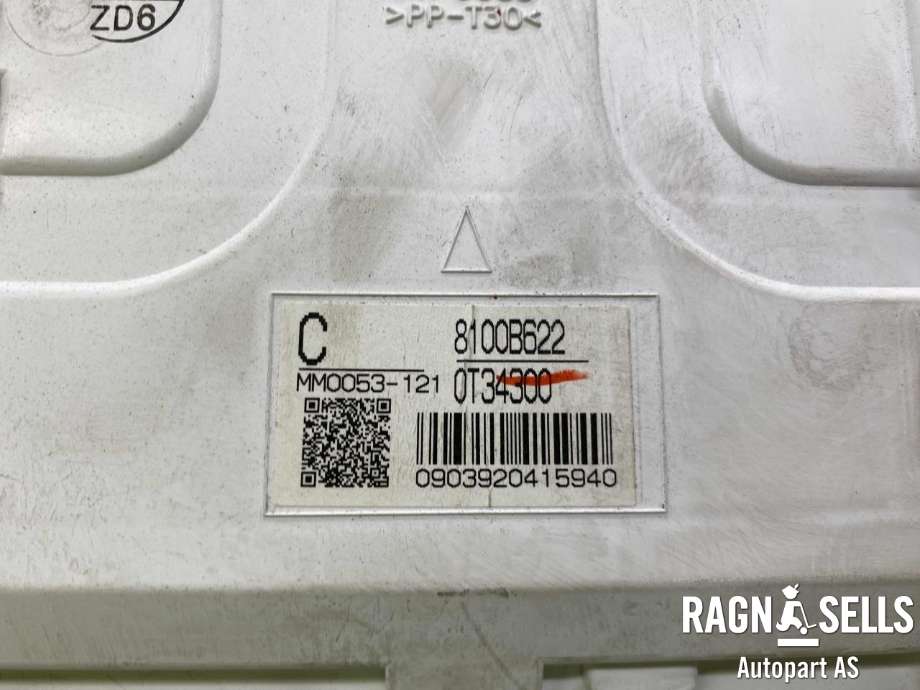 Instrumentpanel til Mitsubishi Outlander 2010-2012 (Type II, Fase 2)  (8100B622|8100B397|)