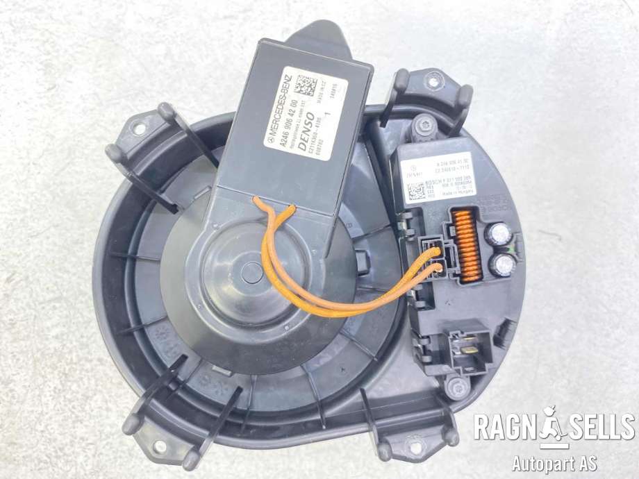 Varmeapparat motor til Mercedes B-Klasse 2011-2018 (W246) (W246) (A246 906 4200|)