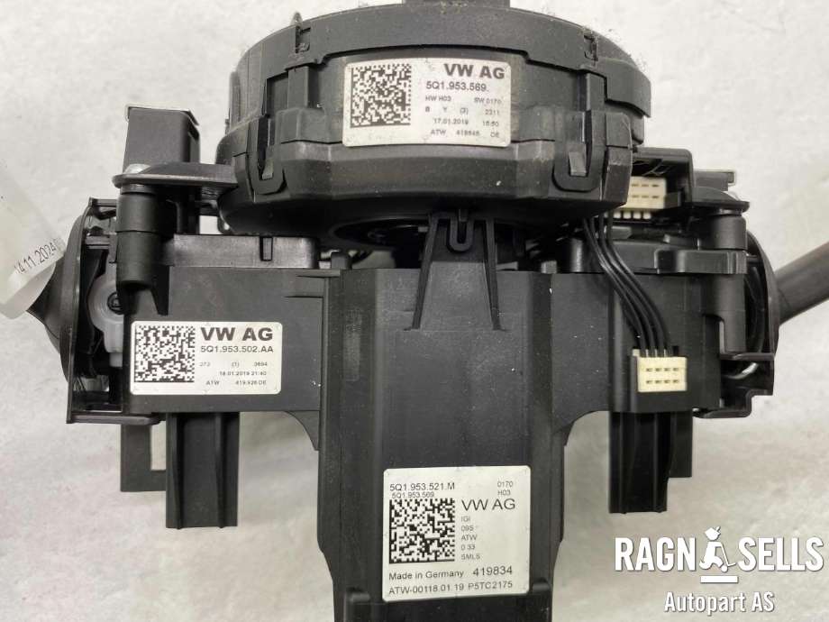 Bryter combi til VW Passat 2015-2019 (Fase 1) (B8) (B8) (5Q1 953 521 M|5Q1 953 521 KF IGI|)