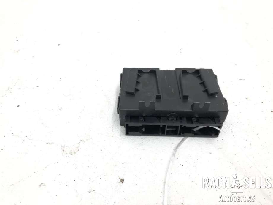 Styreenhet diverse til BMW i3 2013-2022  (64 11 9 461 798|)