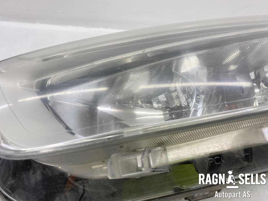 Frontlykt venstre halogen til Ford Transit Courier 2014-2018 (Type I, Fase 1) (2269022|)