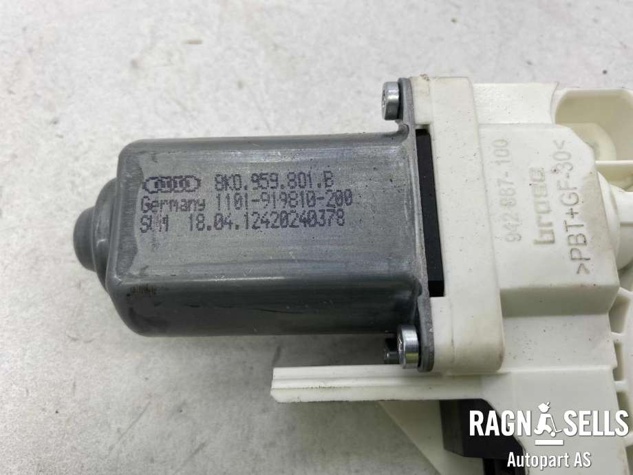 Ruteheis, kun motor, venstre foran til Audi A6 2011-2014 (Type IV, Fase 1) (C7) (C7) (8K0 959 801 B|)