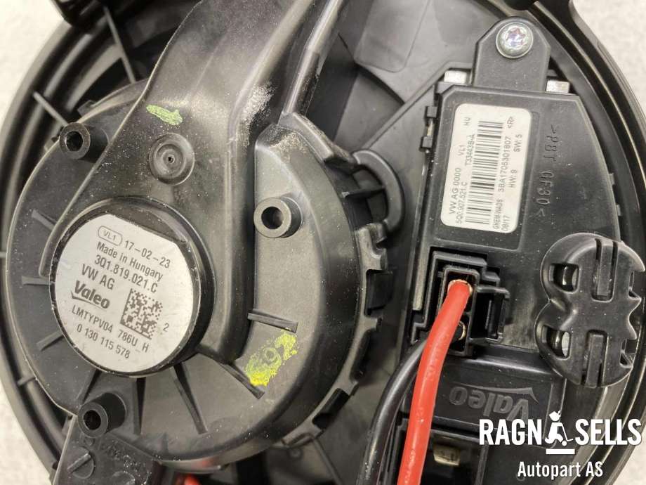 Varmeapparat motor til VW Passat 2015-2019 (Fase 1) (B8) (B8) (5WB 819 021 A|3Q1 819 021|)