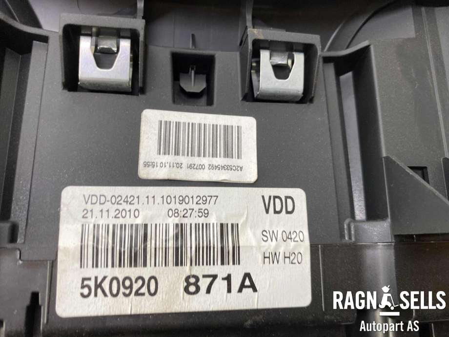 Instrumentpanel til VW Golf VI 2008-2012 (5K0 920 871A|)