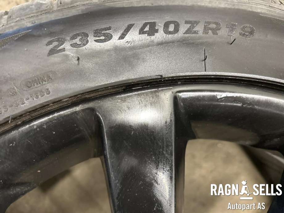 Hjulsett aluminium sommer til Ford Mondeo 2014-2019 (Type V, Fase 1) (235/40R19|)