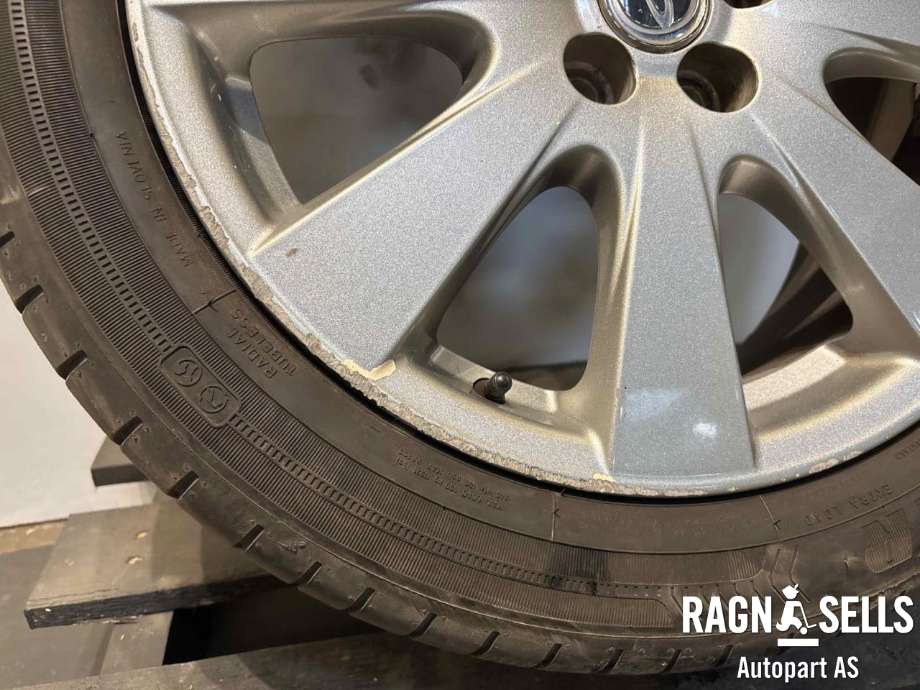 Felgsett aluminium til Toyota Prius 2009-2016 (Type III) (COMBI) (COMBI) (17" FELG|)