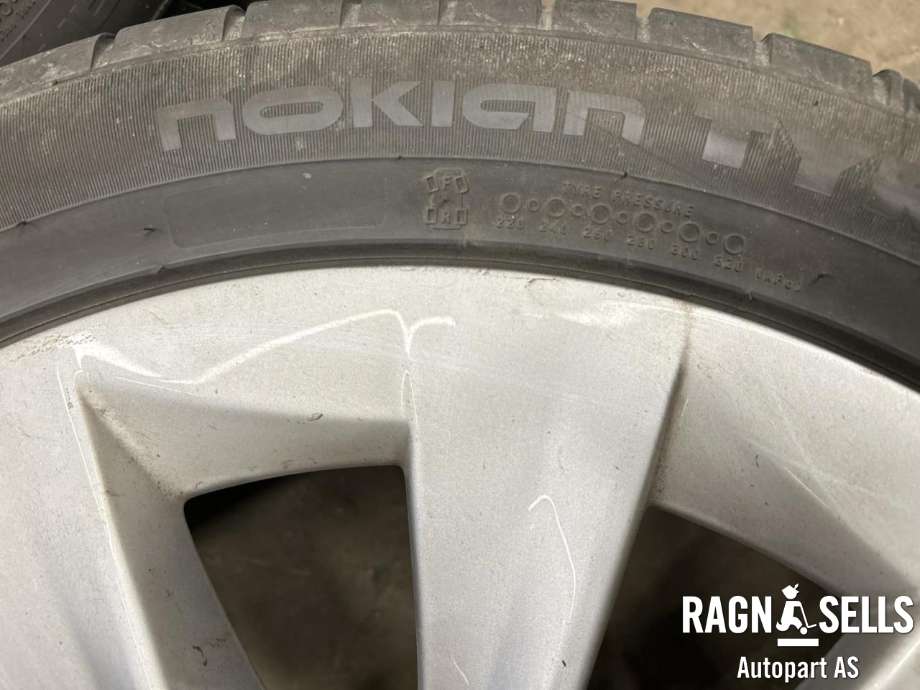 Hjulsett aluminium sommer til Tesla Model S 2016-2021 (Fase 2)  (NOKIAN|245/45R19|)