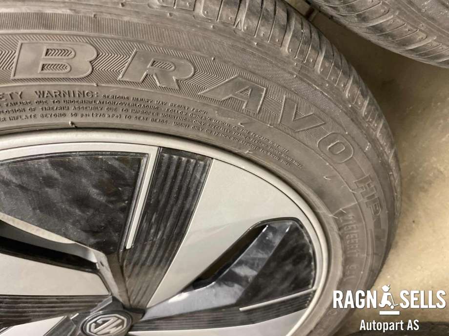 Hjulsett aluminium sommer til MG ZS EV 2022-->> (Type I, Fase 2)  (BRAVO|215/55/R17|)