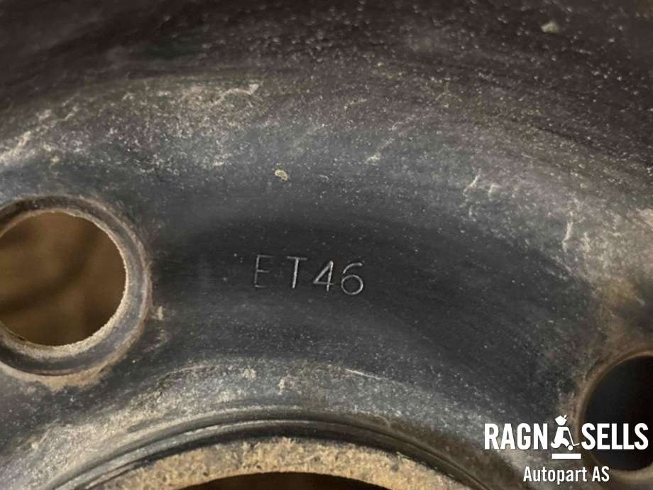 Hjulsett stål vinter til Peugeot Traveller 2017-->> (KUMHO|215/65R16|)