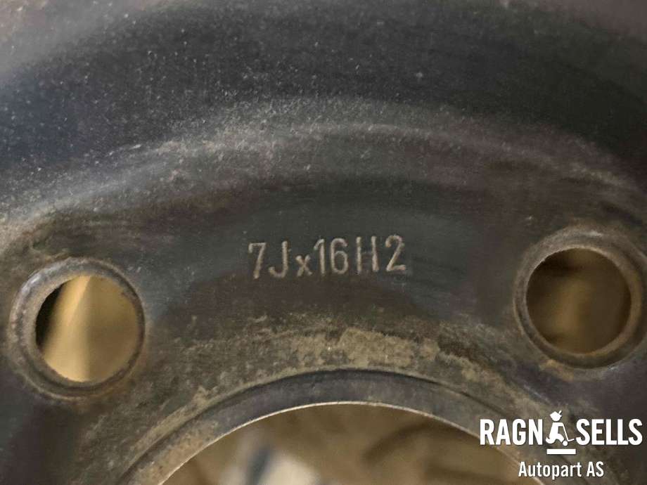 Hjulsett stål vinter til Peugeot Traveller 2017-->> (KUMHO|215/65R16|)
