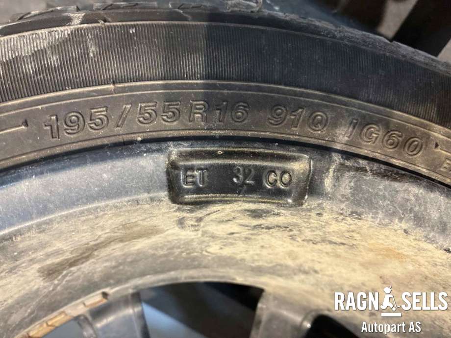 Hjulsett aluminium vinter til Peugeot e-208 2019-->>  (YOKOHAMA|195/55R16|MØNSTERDYBDE 4|37MM|)