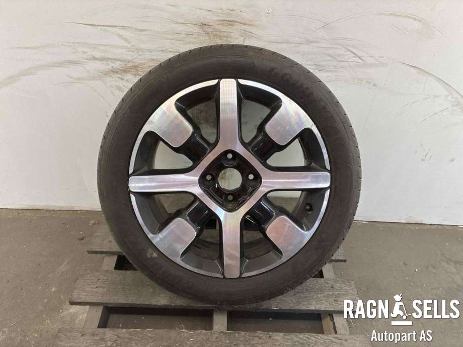 Hjulsett aluminium sommer til Citroën C4, Cactus 2014-2017 (Fase 1) (GOODYEAR|205/50R17|)