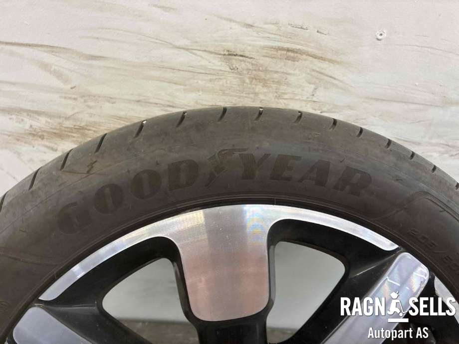 Hjulsett aluminium sommer til Citroën C4, Cactus 2014-2017 (Fase 1) (GOODYEAR|205/50R17|)