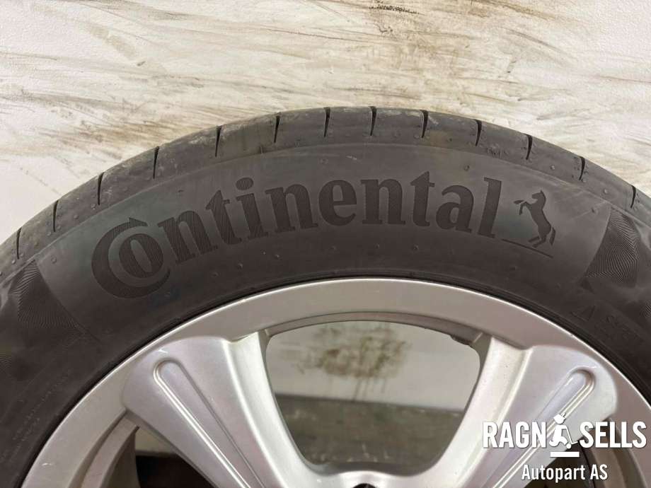 Hjulsett aluminium sommer til Toyota Auris 2007-2010 (Type I, Fase 1)  (CONTINENTAL|205/55R16|)