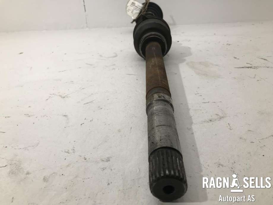 Drivaksel høyre foran, diesel/manuell til Peugeot 307 2001-2004 (Fase 1)  (98 127 812 80|)