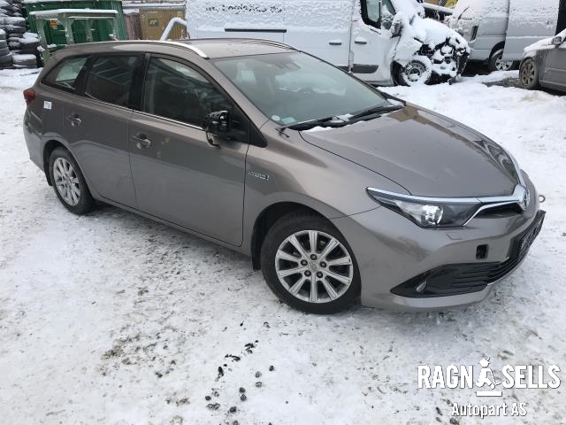 Toyota Auris 2015-2019 (Type II, Fase 2) , Motorkode: 2ZR-FXE 190000T162, Girkassekode: 3090047064