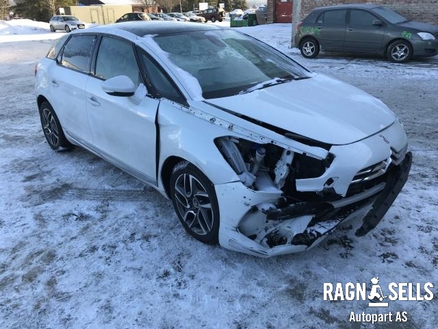 Citroën DS5 2012-2017 , Motorkode: RH02 0135 QP, Girkassekode: AM6 2