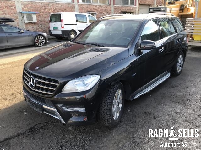 Mercedes ML 2011-2015 (Fase 1) (W166) (W166), Motorkode: 65196030973904, Girkassekode: 72290803924129