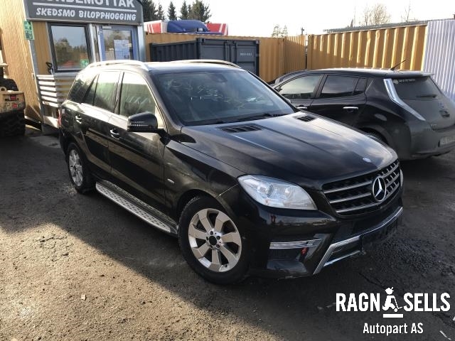 Mercedes ML 2011-2015 (Fase 1) (W166) (W166), Motorkode: 65196030973904, Girkassekode: 72290803924129