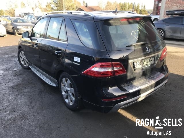 Mercedes ML 2011-2015 (Fase 1) (W166) (W166), Motorkode: 65196030973904, Girkassekode: 72290803924129