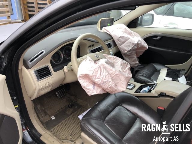 Volvo XC70 2008-2013 (Type II, Fase 1) , Motorkode: D5244T(4) 36050451, Girkassekode: TF-80SC AWD